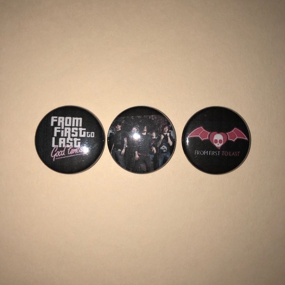 From First To Last (band). Pins. Y2K. - Picture 2 of 3